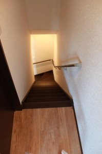 ララサ柚須階段