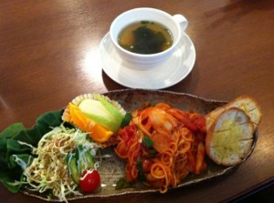 カフェピエロ　麺ランチ　ナポリタン
